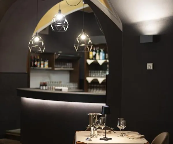 Lvg Collection - Il Portico 3*