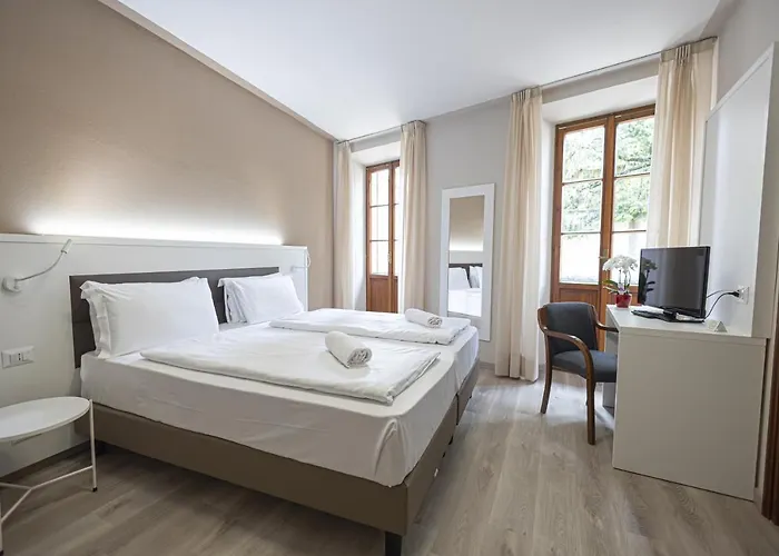 Hotel Lvg Collection - Il Portico 3*